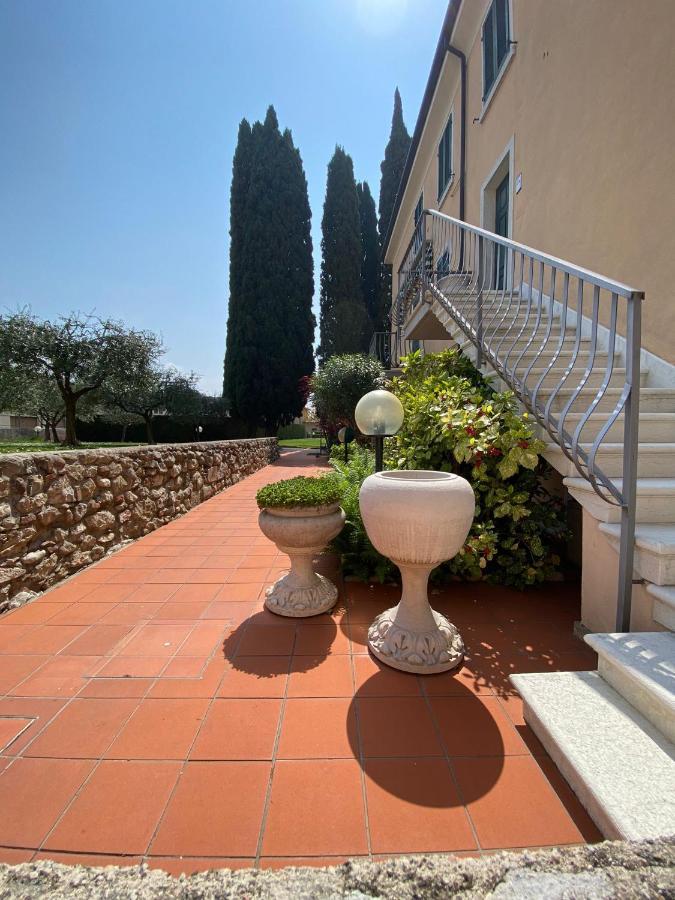 Апартаменты Welcome Traveller Residenza San Severo Бардолино Экстерьер фото