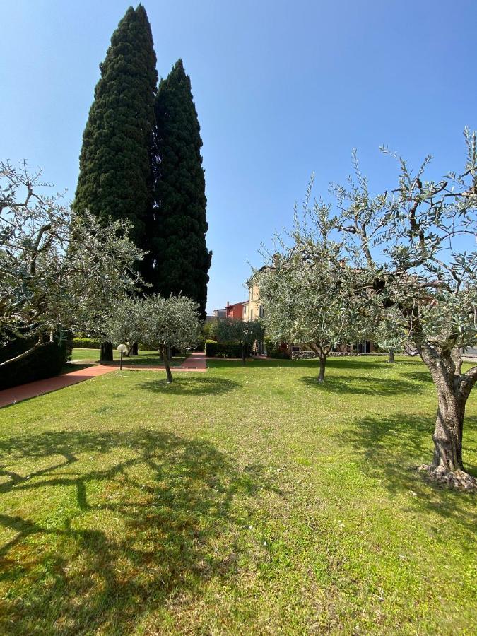 Апартаменты Welcome Traveller Residenza San Severo Бардолино Экстерьер фото